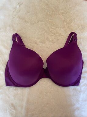 PINK Victoria's Secret Purple T-Shirt Push Up Bra